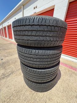 275/55R20 Michelin Defender LTX M/S Tires Llantas Chevy Gmc 20s