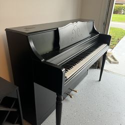 Julius Bauer Upright Piano for Sale!