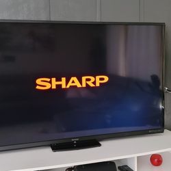 Sharp   70-Inch Aquos
HD 1080p 120Hz Smart LED TV