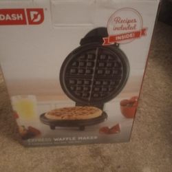 Waffle Maker 