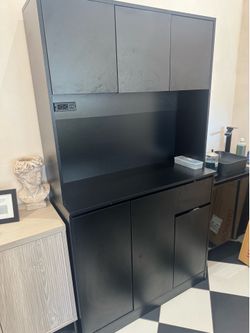 Salon furniture dresser