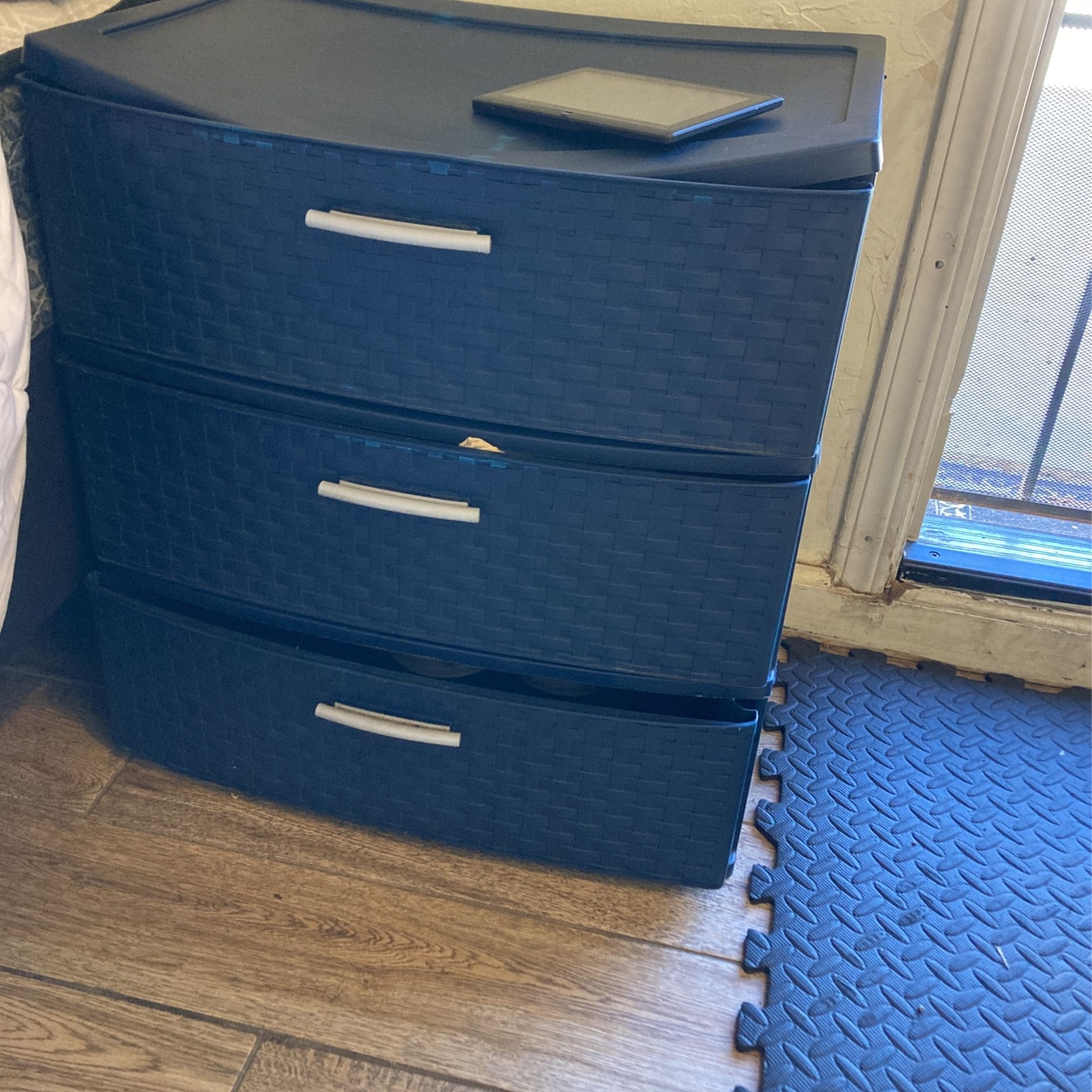 Dresser for Sale in Lincoln Acres, CA OfferUp