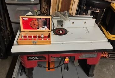 Skil RAS900 router and Hickory  woodworking bits