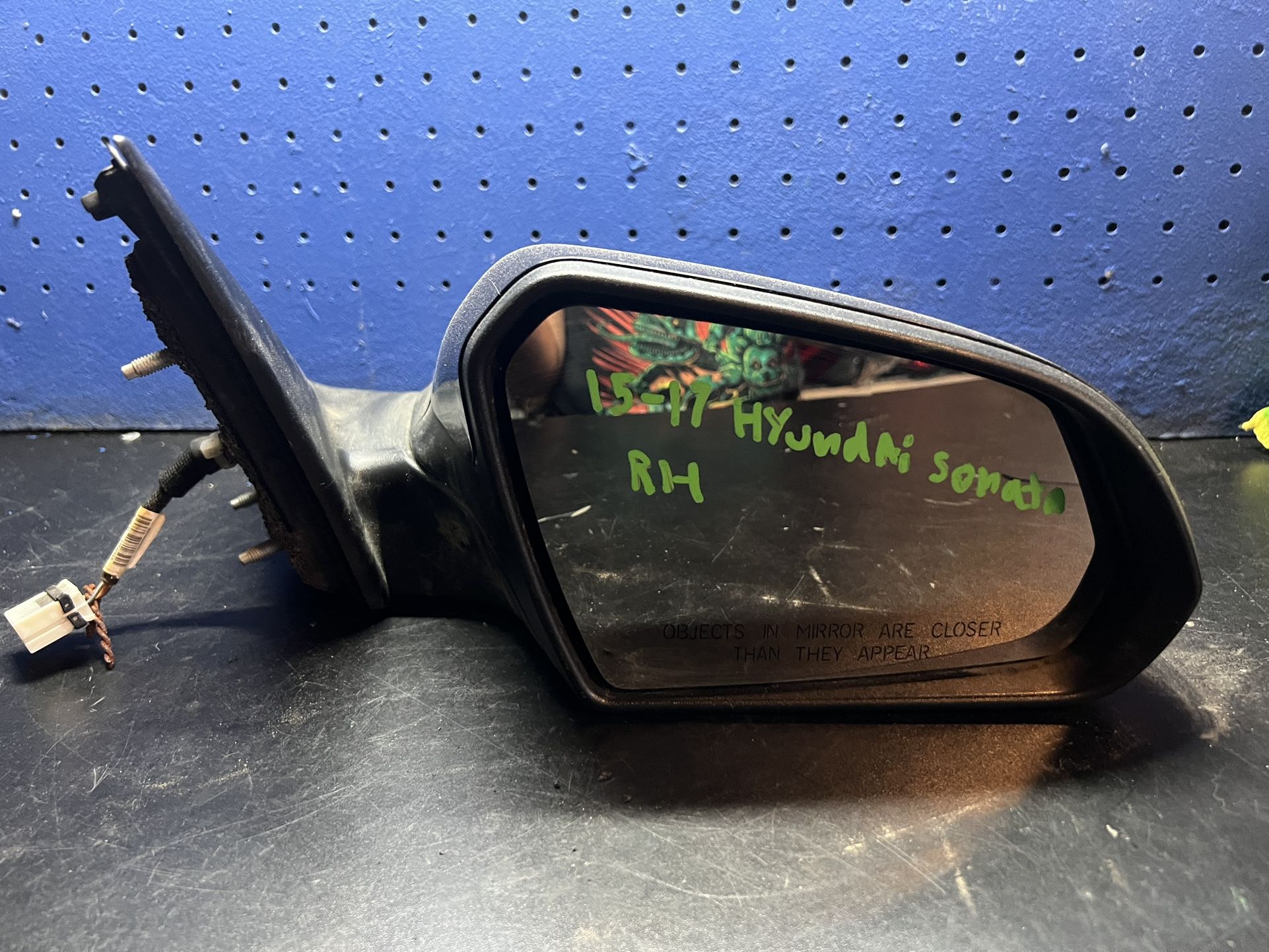 2015,2016,2017 Hyundai Sonata Passenger Side Mirror