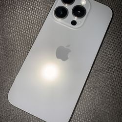 Super Cheap Apple iPhone 15 Pro With Case 