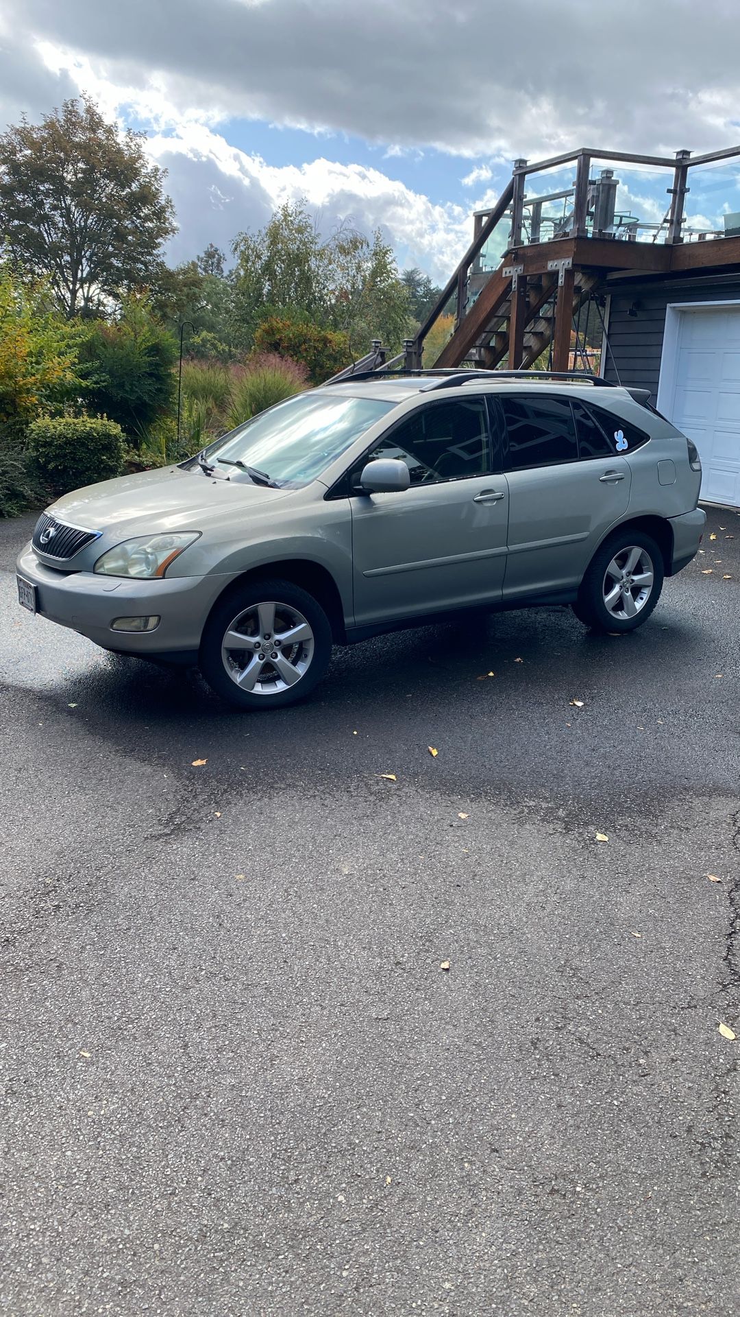 2004 Lexus RX 350 For Parts 230,000 Miles $400
