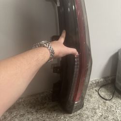 2015-2020 Cadillac Passenger taillight 