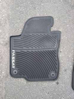 VW Passat Floor Mats