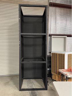 Shelf / Server Tower
