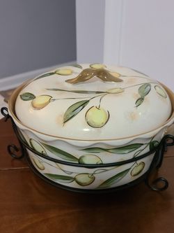 Bowl With Lid And Refractory Base Temp _Tations