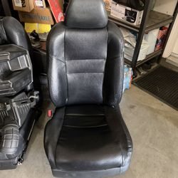 04-08 TSX driver Seat 