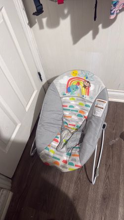 Baby bouncer