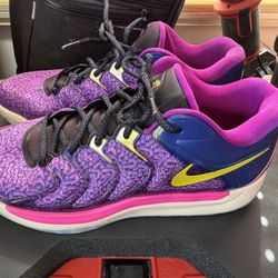 KF17 Kevin Durant Size 12