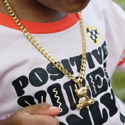 I Deliver I ship 14k gold plated Chain and Pendant