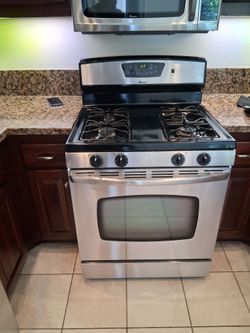 Amana stove