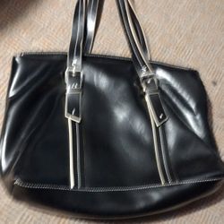 Kenneth Cole Reaction Black Handbag Purse