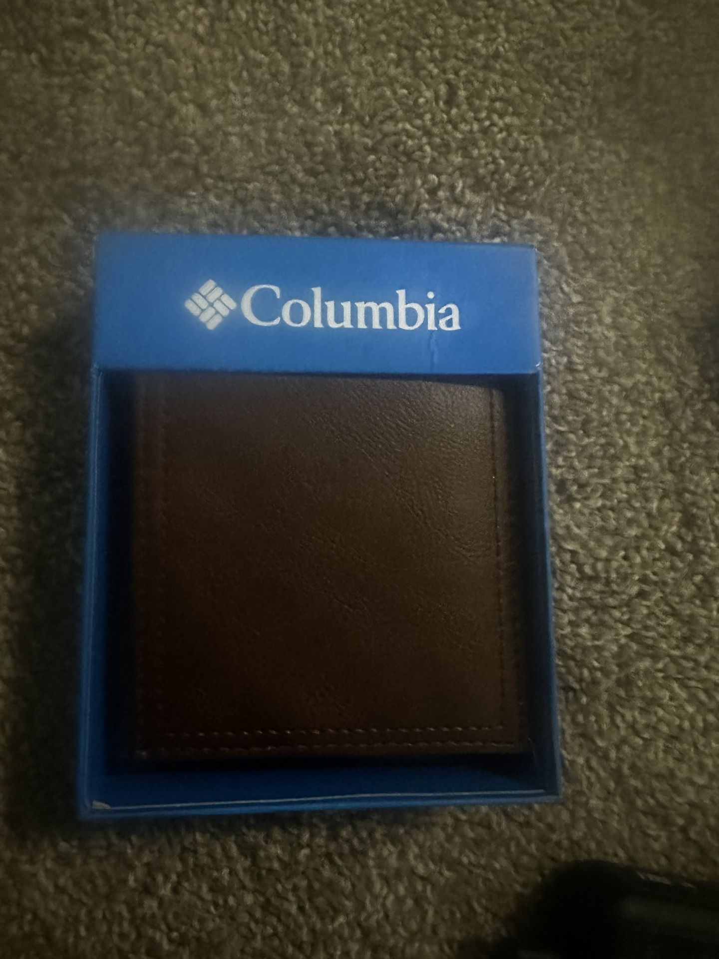 Columbia Brown, Leather Wallet
