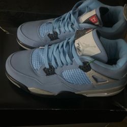 Retro 4s Low top University Blue