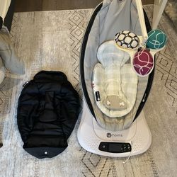 Mamaroo With Safety Strap! 