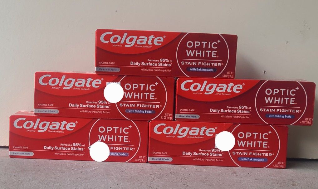 Colgate Optic White Clean Mint Paste Toothpaste