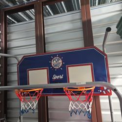 Basketball Hoop 