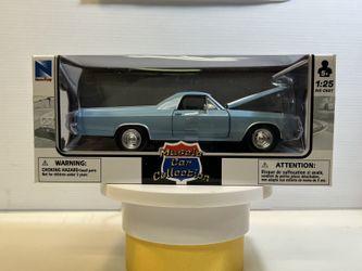 1970 El Camino 396 SS Diecast Model Car: 1/24 Scale, New In the Box By New Ray