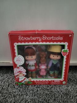 Strawberry Shortcake & Huckleberry Pie 1980's Design 