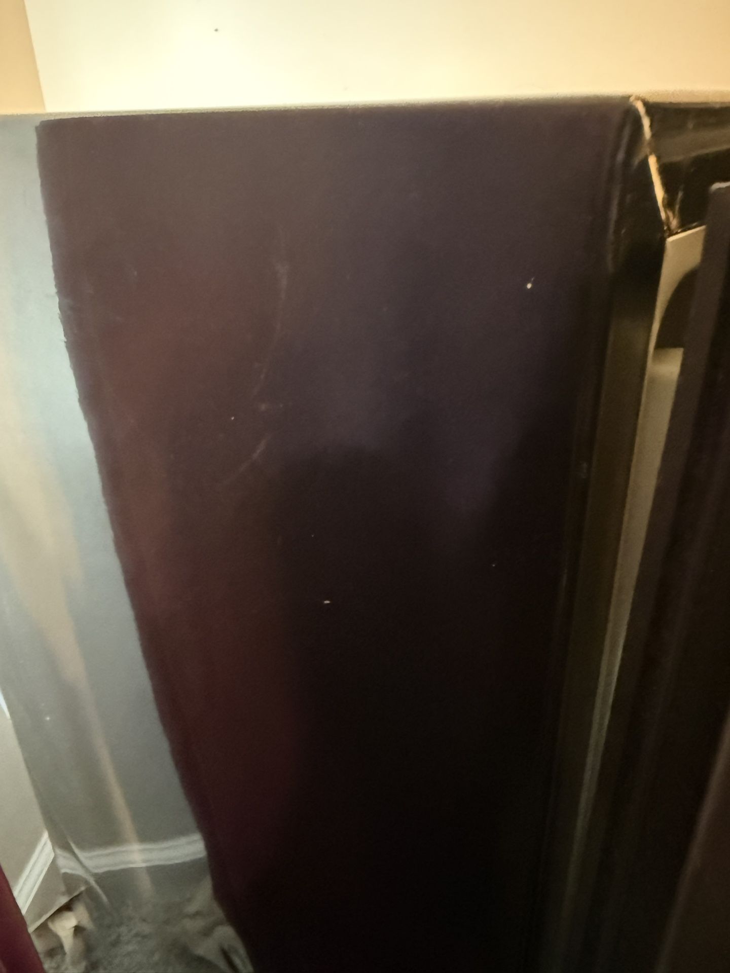 General Electric Mini Fridge For Sale