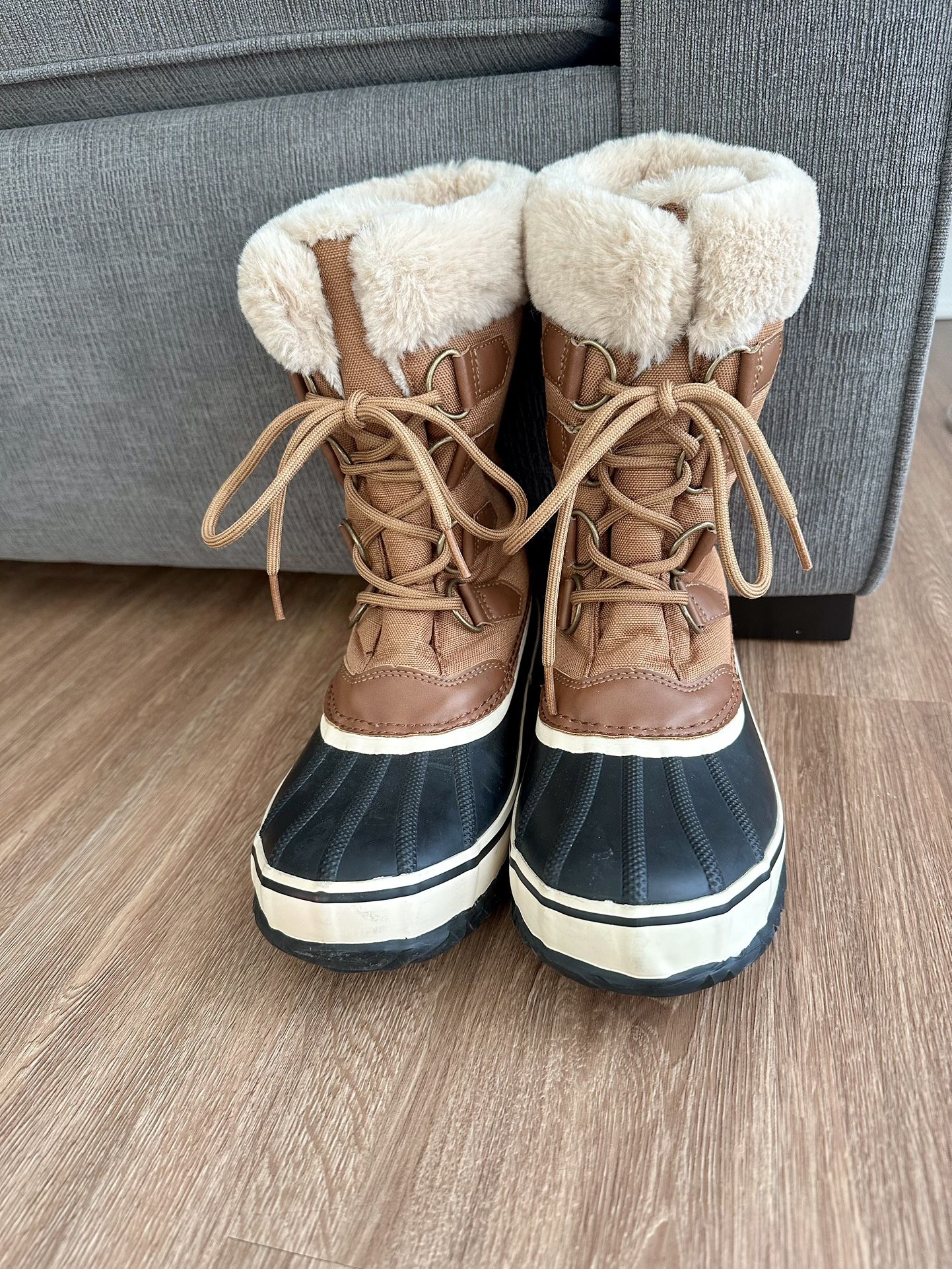 JBU Snow boots 