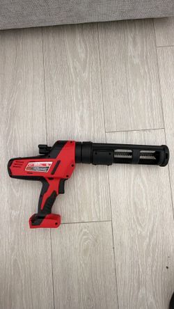 Milwaukee M18 18V Lithium-Ion Cordless 10 oz. Caulk and Adhesive Gun (Tool-Only)