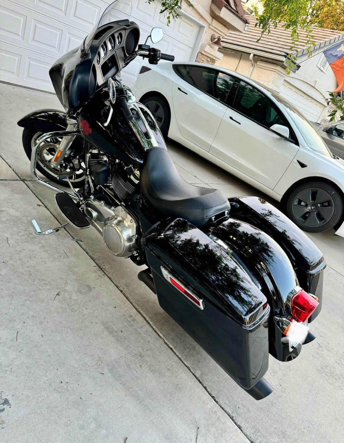 2022 Harley Davidson Electra Glide Standard