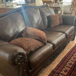 leather couch 