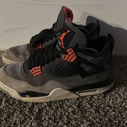 Jordan 4 Retro Mid Infrared
