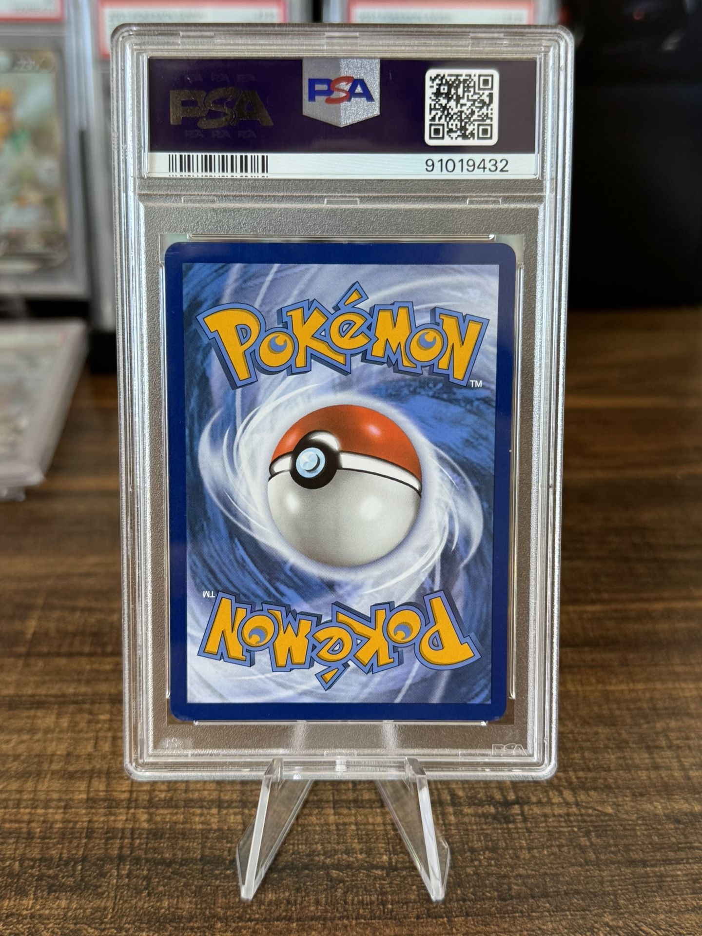 Pokémon Lugia V Silver Tempest PSA 10 slab