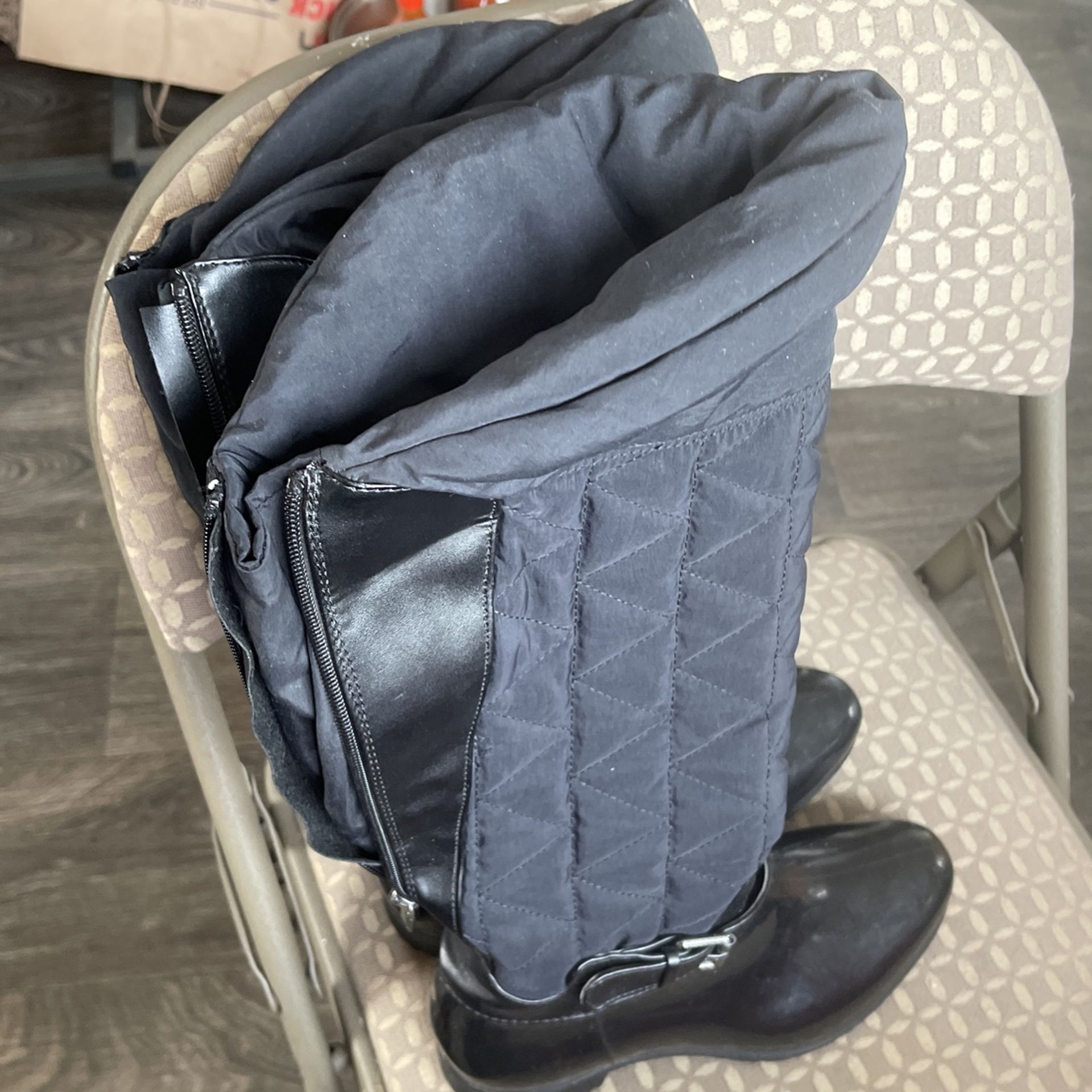 Winter And Rain Women And Youth Boots Size 9 Like New Used A Few Hours