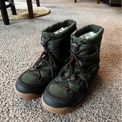 Pajar Snow Boots Women’s 8 NWT