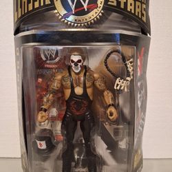 WWE COLLECTOR SERIES NUMBER 9 CLASS.\NIC SUPERSTARS PAPA SHANGO COLLECTIBLE ACTION FIGURE