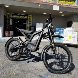 GT2000 Electric Sports Bike (Take It Home In Payments/ llévatelo a casa en pagos) 