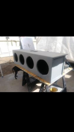 Enclosure subwoofer box for 12s...for hummer h2...we build it in September. Used 170.00 pick up only