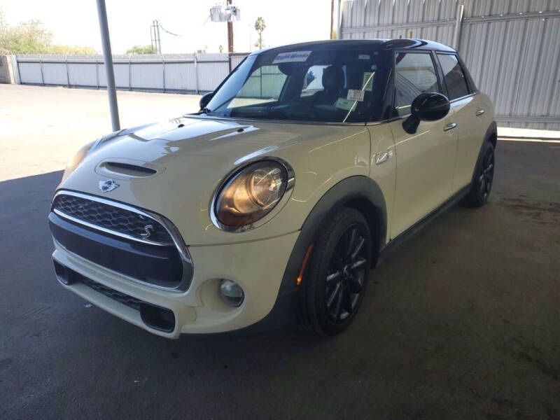 2017 MINI Hardtop 4 Door Cooper S Cooper S 4dr Hatchback Price $9,500 Mileage 110,199