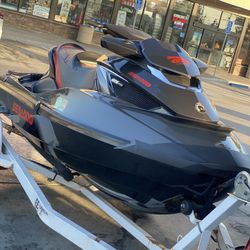 2014 Seadoo Rxt x 260 is