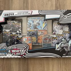 Pokémon Unova Heavy Hitters - Costco Black Bolt & White Flare Premium Collection  
