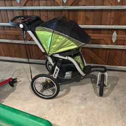 Chicco TRE Jogging Stroller 
