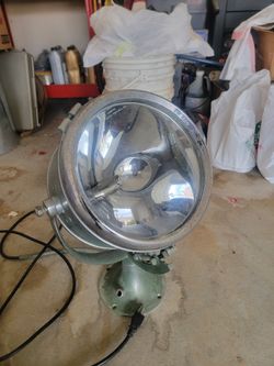 Vintage One Mile Ray Spotlight