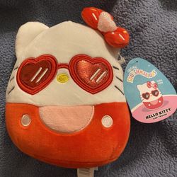 Hello Kitty Squishmallow 