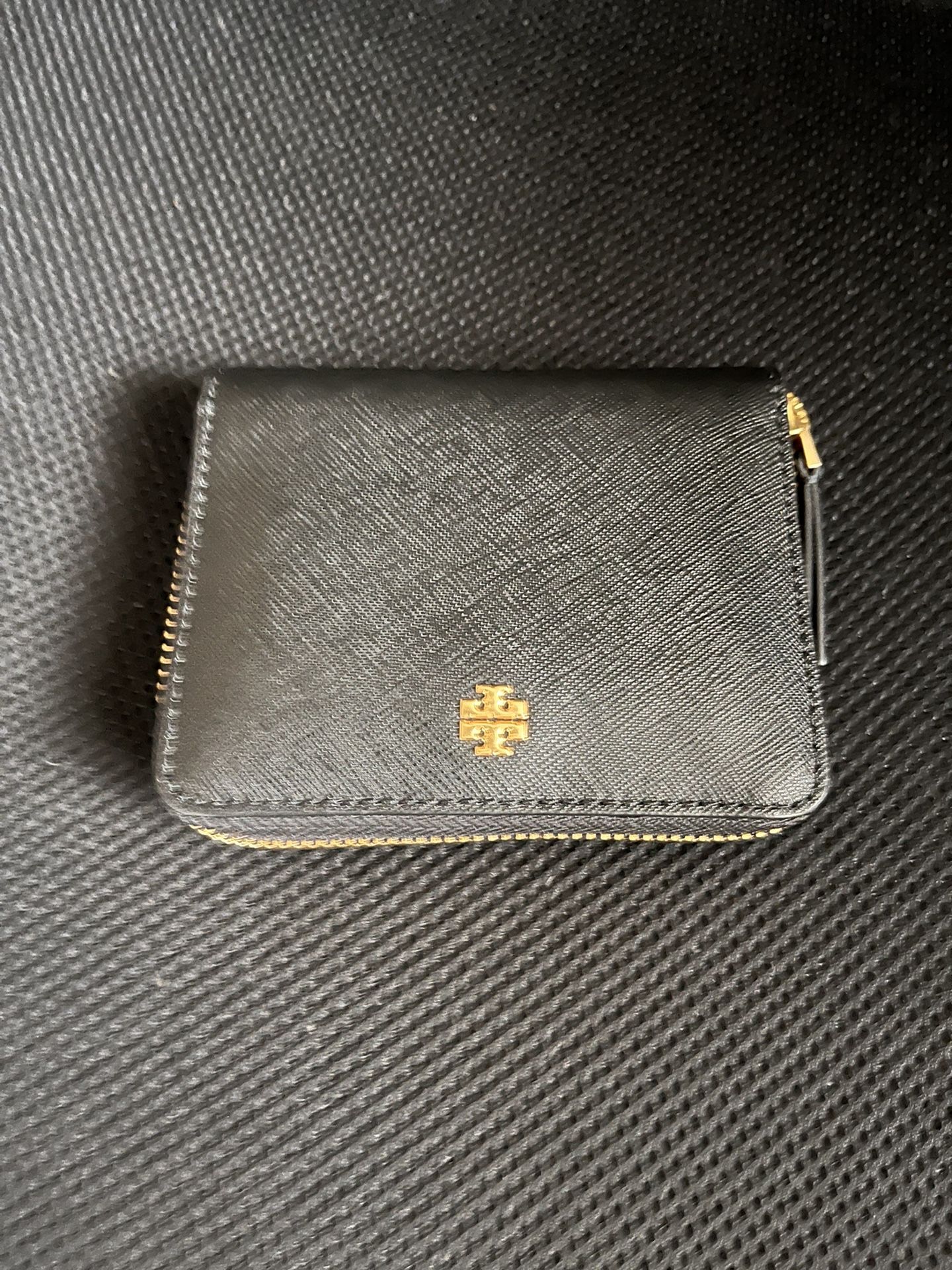 Tory Burch Medium Wallet