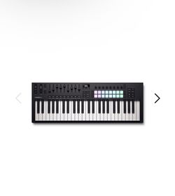 Novation Launchkey 49 MK4