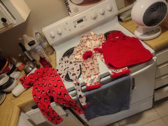 Lil Girls Clothes!