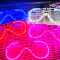 SUNGLASSES (LIGHT UP)