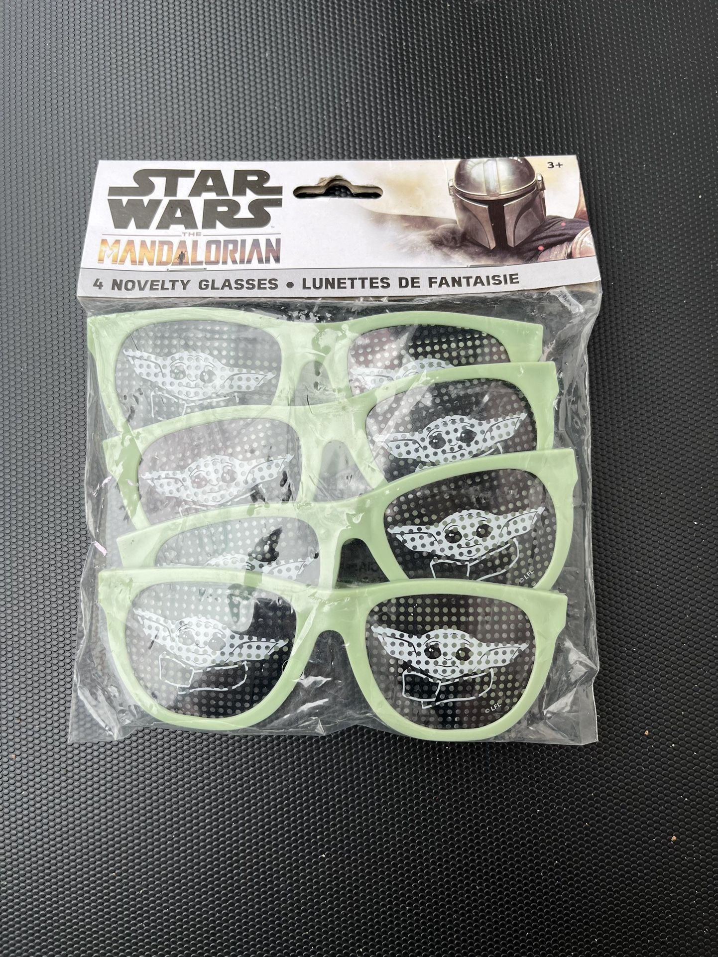 Mandalorian The Child Adult Pindot Glasses, 4ct